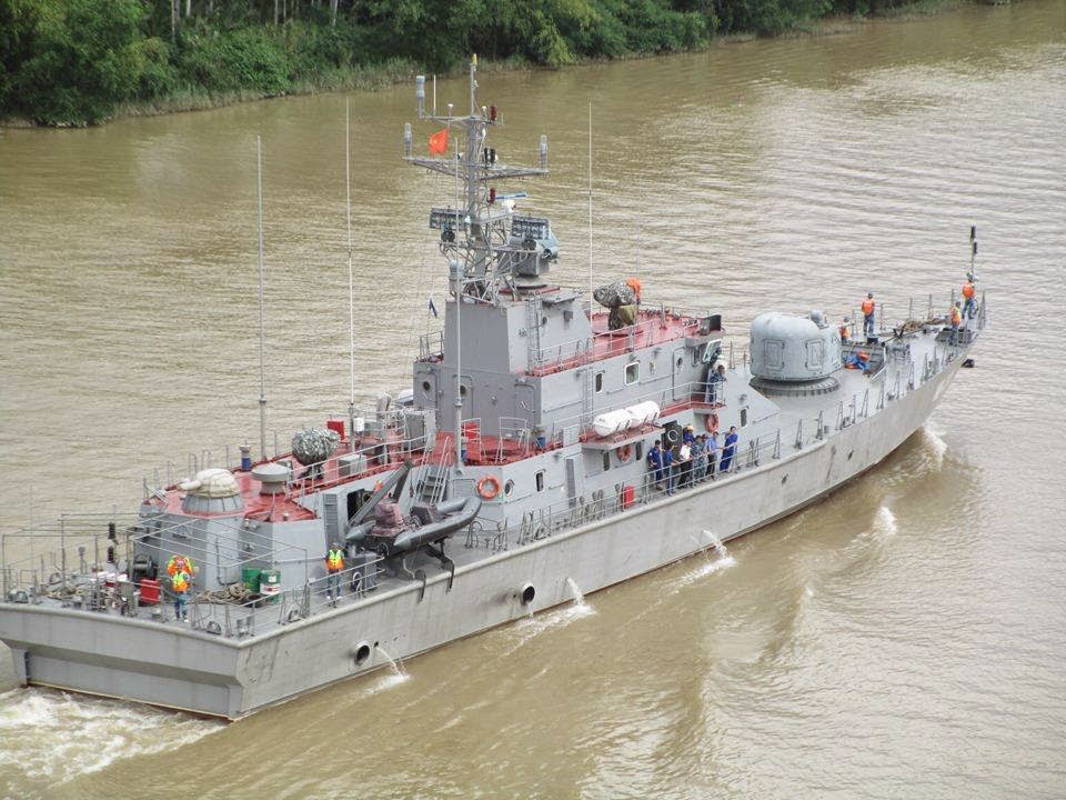 DEFENSE STUDIES: Vietnam Began Sea Trials of the Fourth Gunship TT-400TR