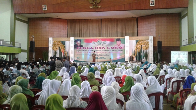 pengajian%2Bgedung%2Bwanita