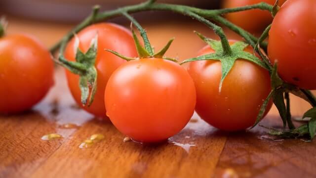 Tomato for weight loss