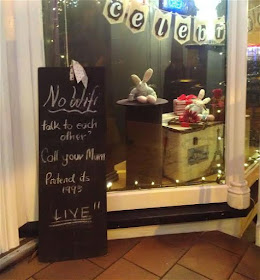 Chocolate Boutique Cafe, Parnell - no WiFi, enjoy life!