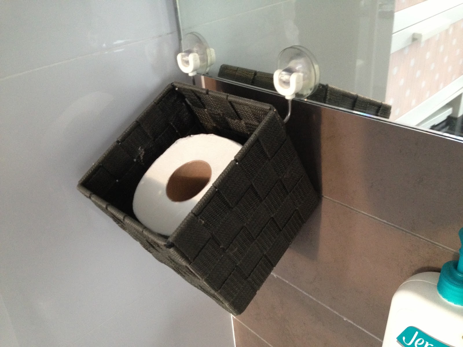 Home Crafts Light Inspired Chic bathroom toilet roll holder