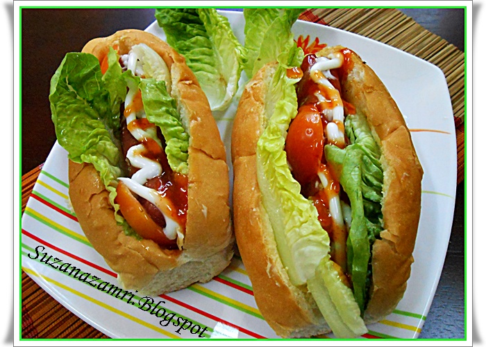 ..Cooking with soul.....: ROTI SALAD dan SOSEJ