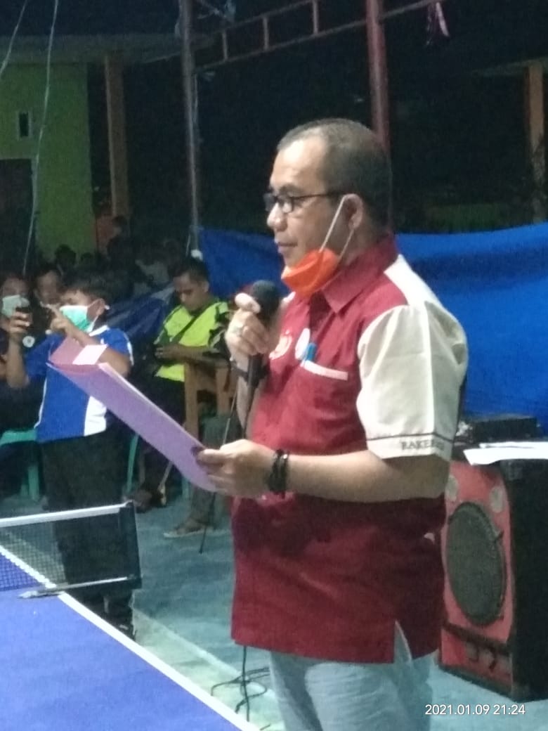 Ketua KONI Parimo Kukuhkan Pengurus PTM Ogolugus Kecamatan Ampibabo