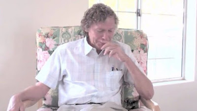 Ateis Meninggal Selama 1,5 Jam dan Bertemu Tuhan, Bertanya, "Apa Arti Kehidupan?"