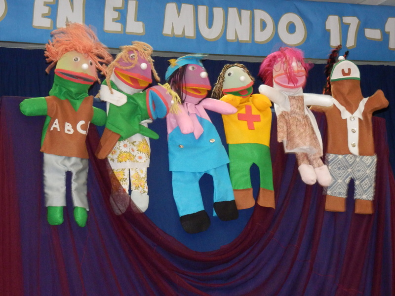 nubenubita: La casa de colores