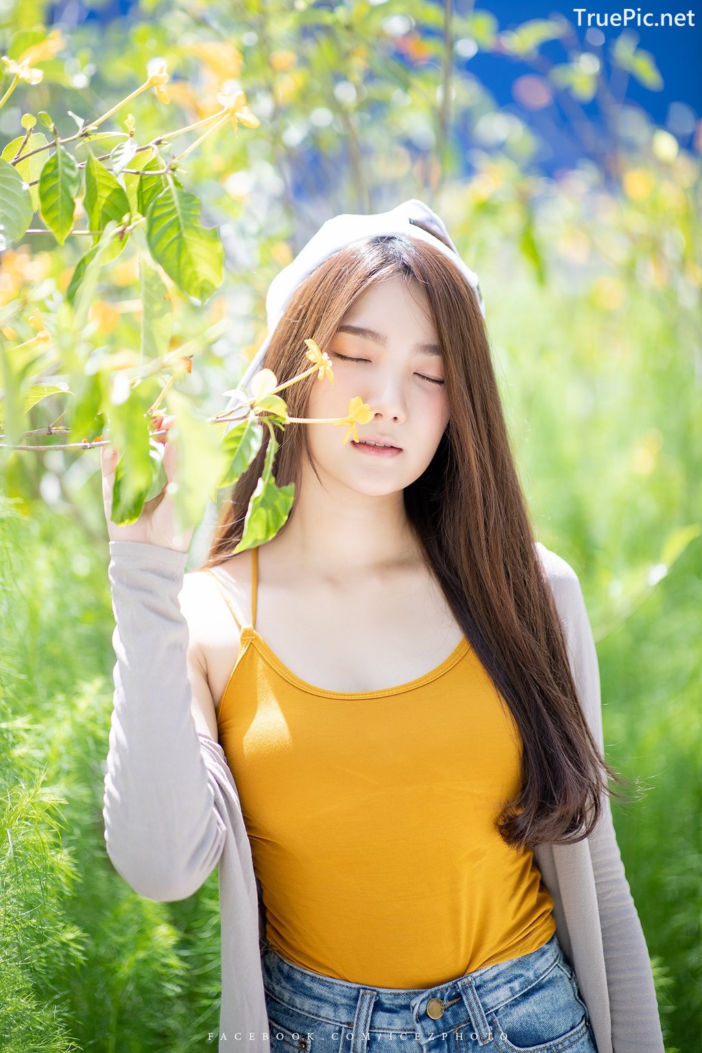 Image-Thailand-Cute-Model-Creammy-Chanama-Beautiful-Angel-In-Flower-Garden-TruePic.net- Picture-17