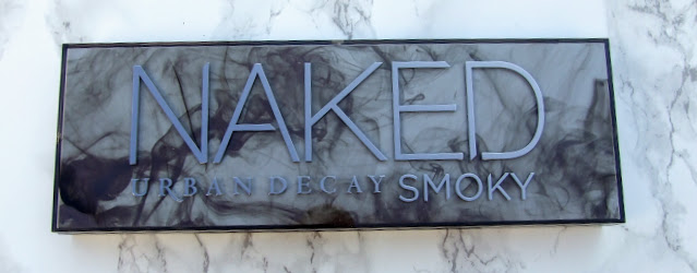 urban decay naked smoky palette swatch and review eyeshadow