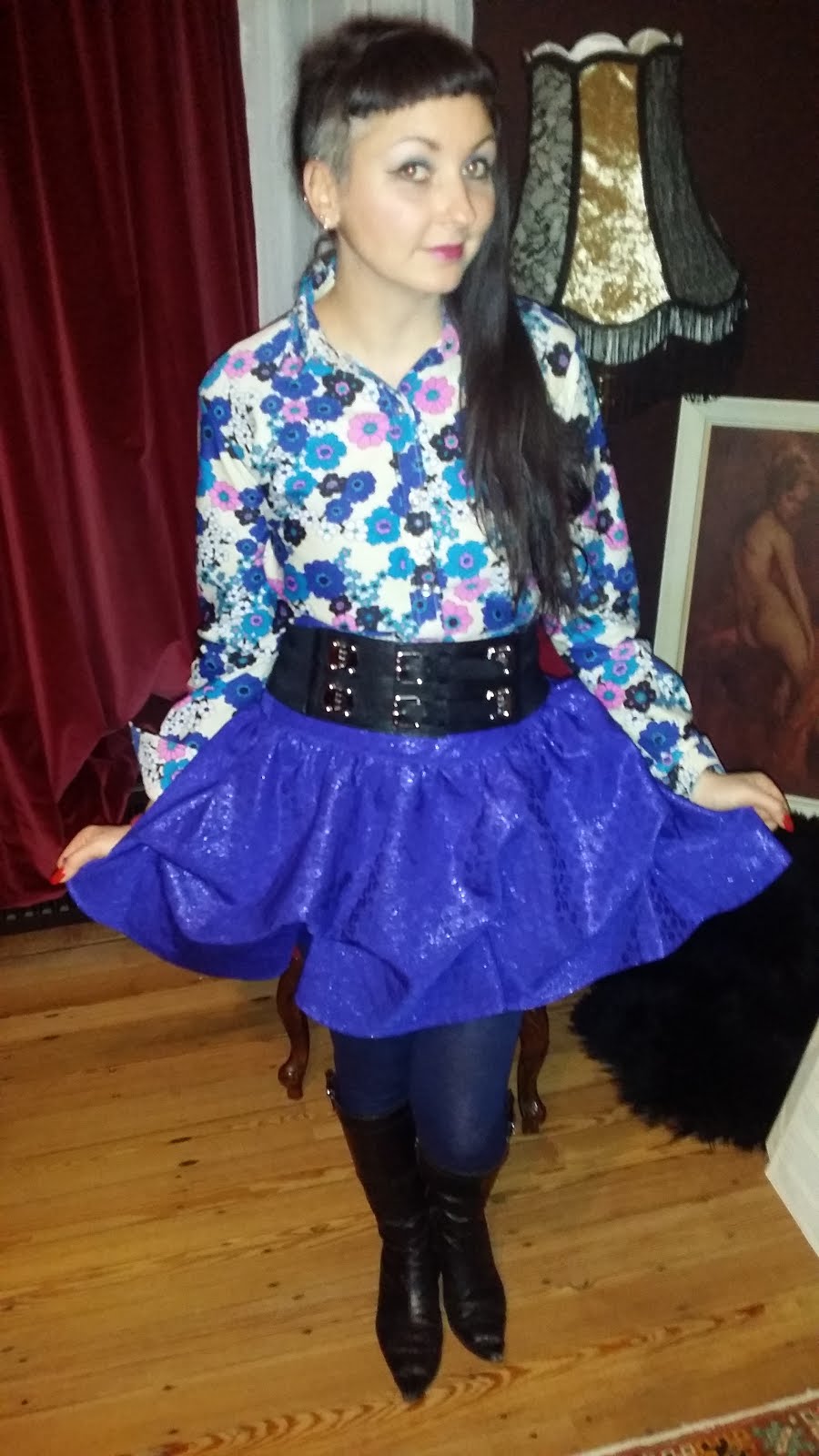 Style Support Blue kitsch florals