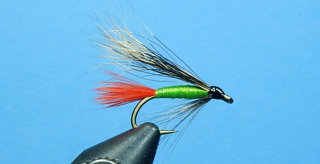 Flytying: New and Old: Caddis Flies