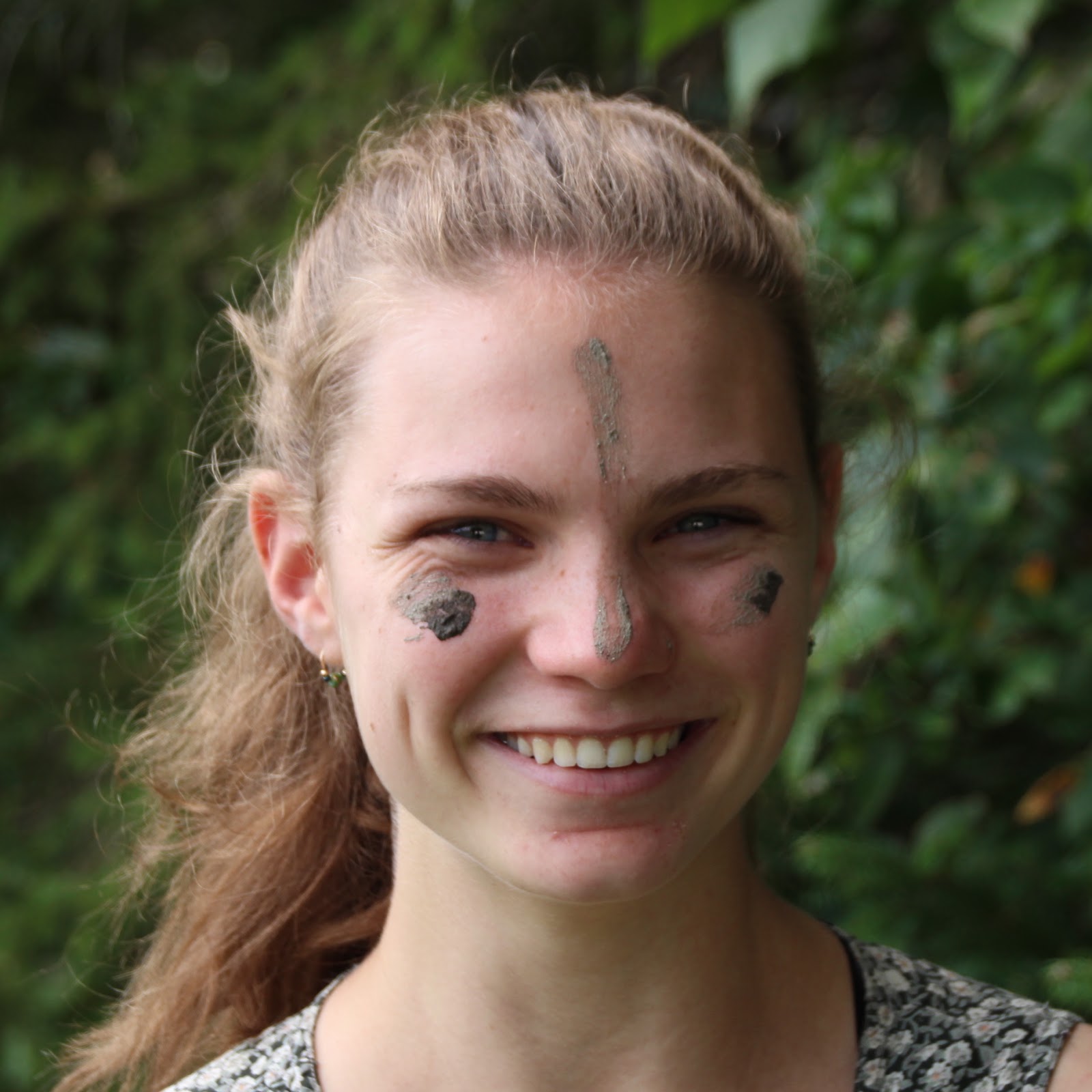 snow tha product dating