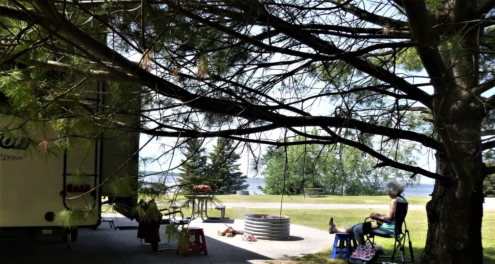 Desert Reflections KitchitiKipi