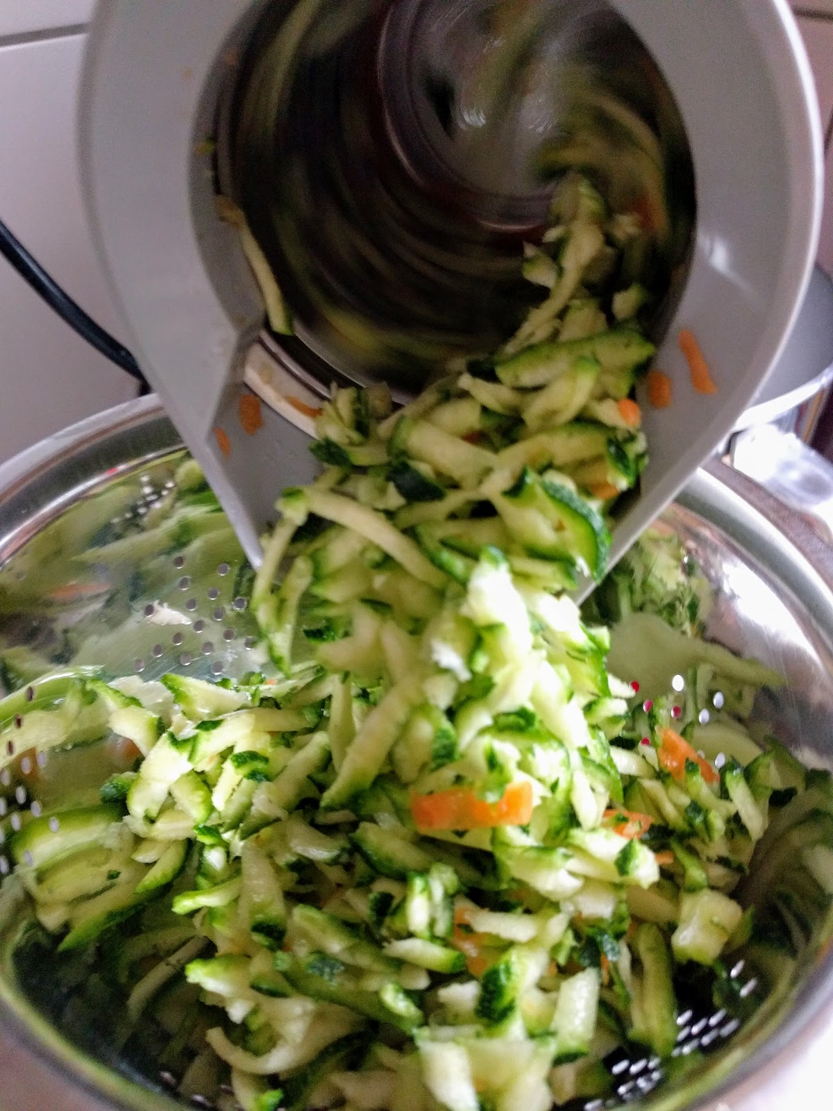 - Kartoffel-Möhren-Zucchinipuffer - Kartoffel-Möhren-Zucchinipuffer