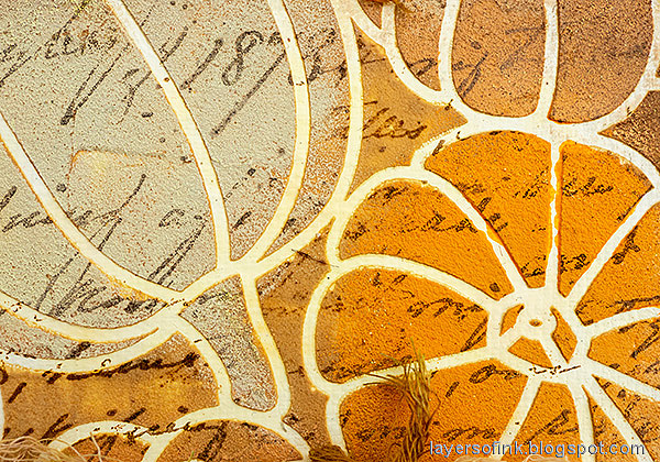 Layers of ink - Pumpkin Art Journal Tutorial by Anna-Karin Evaldsson.