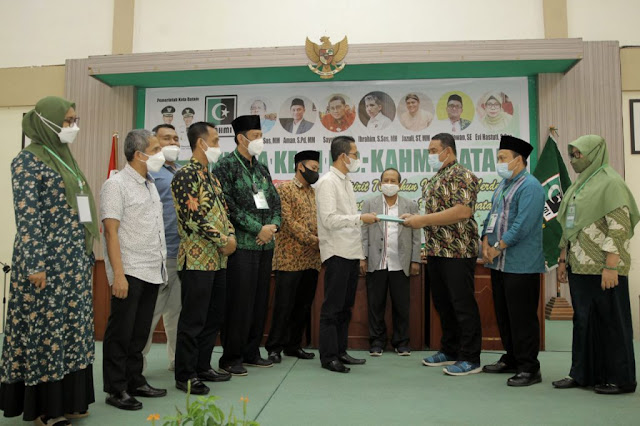 Amsakar Terpilih Secara Aklamasi Menjadi Ketua Umum Majelis Daerah KAHMI Amsakar Terpilih Secara Aklamasi Menjadi Ketua Umum Majelis Daerah KAHMI