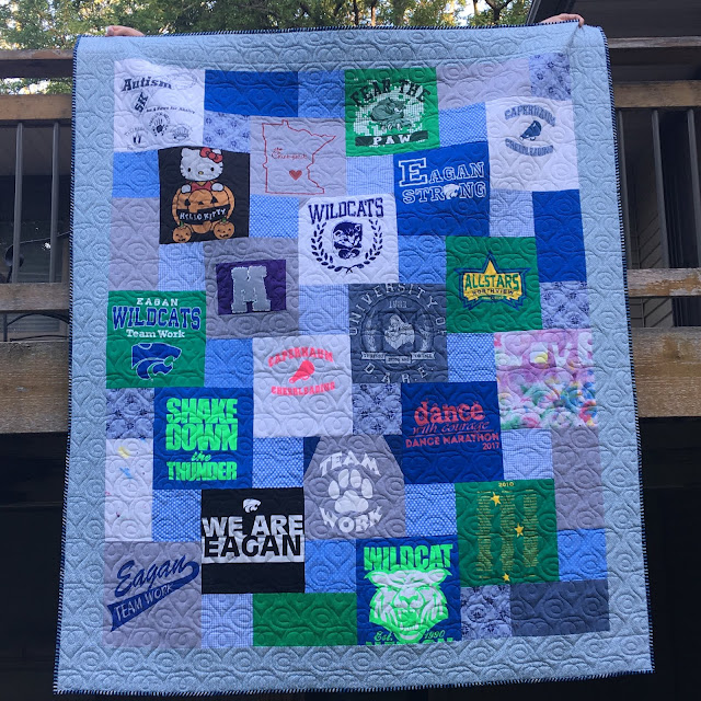 Grace and Peace Quilting: Gretchen Graduates