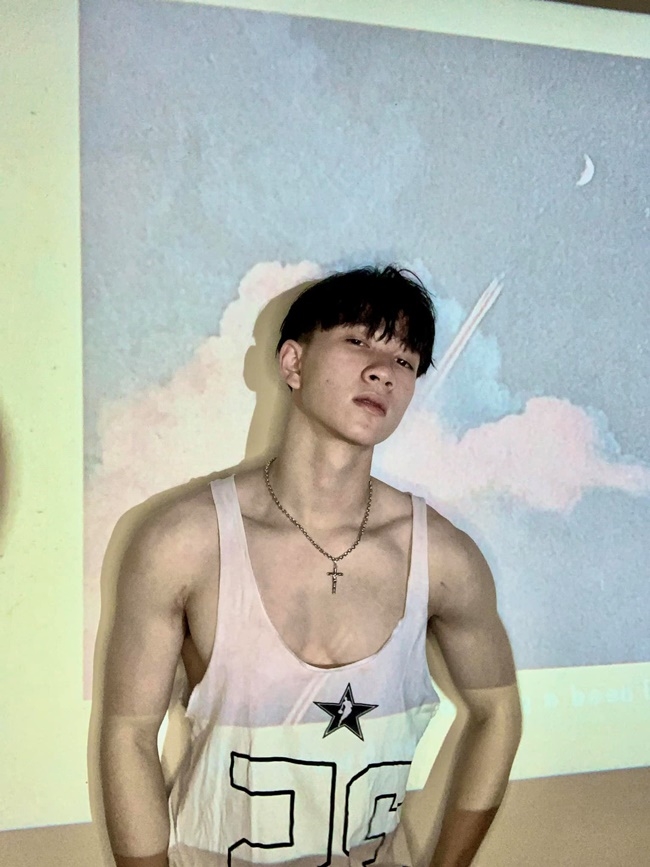 Nguyễn Thiên Vũ Twitter lộ clip