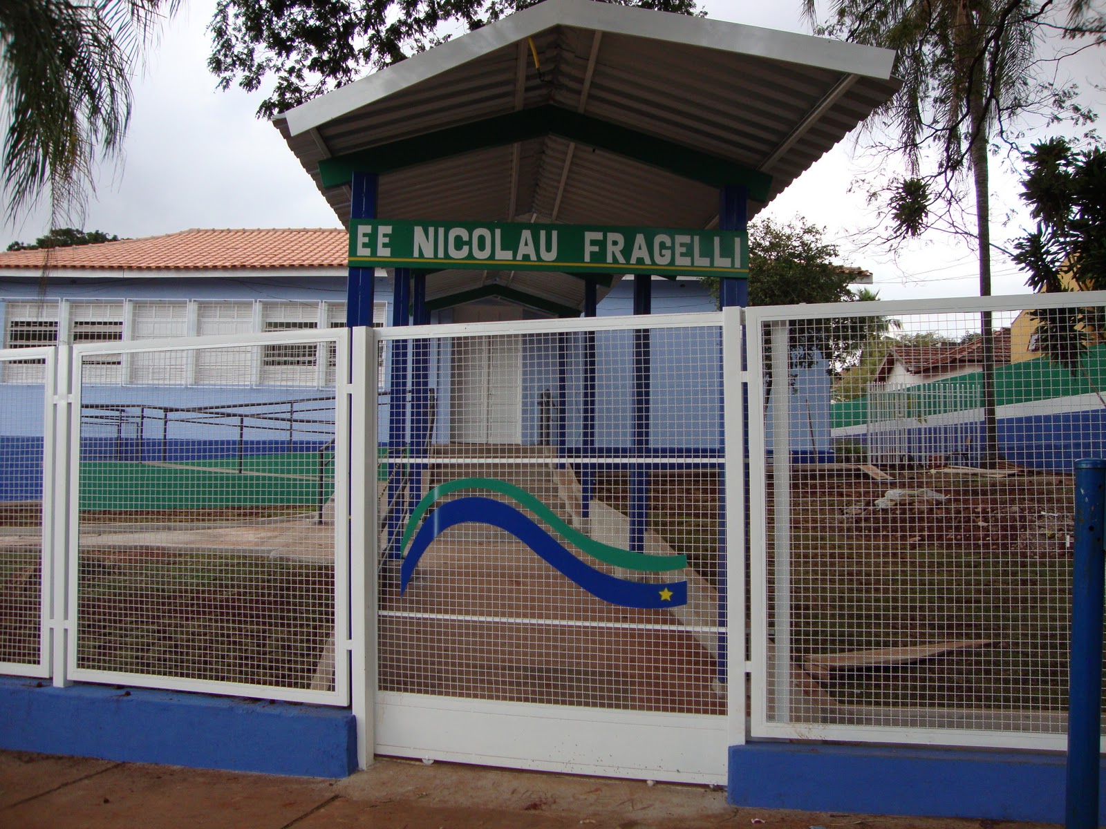 Escola Estadual Nicolau Fragelli: dezembro 2011