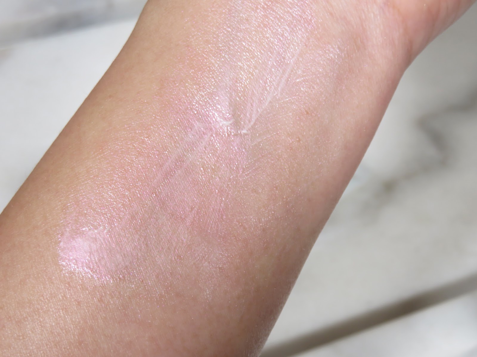 | Review | Erborian Glow Creme | PRETTY IS MY PROFESSION