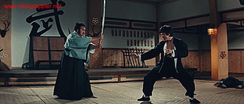 BruceLee-TCC-Kick06-katana-sg.gif