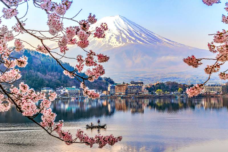 6 Destinations in Japan Where the Locals Love to Go