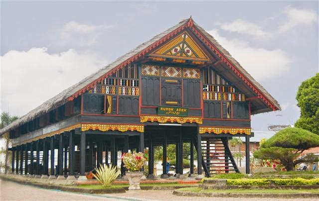 Sejarah Rumah Adat Aceh  seunuddon