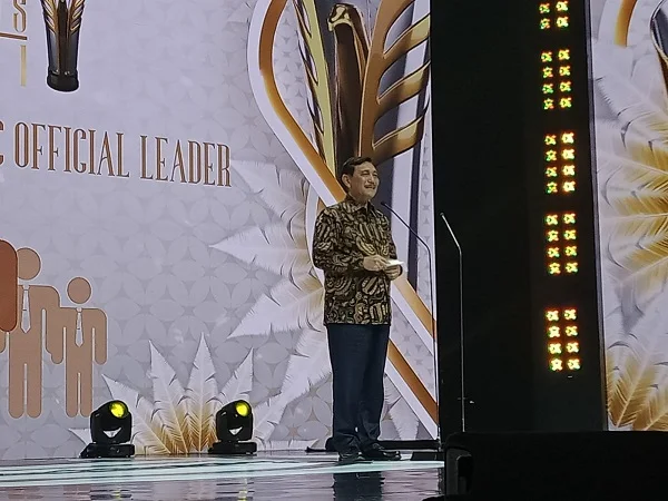 Selamat! Opung Luhut Dapat Penghargaan Indonesia Awards 2021