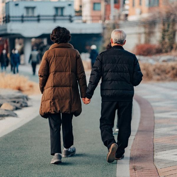 Broken Fingers – promise song – Single