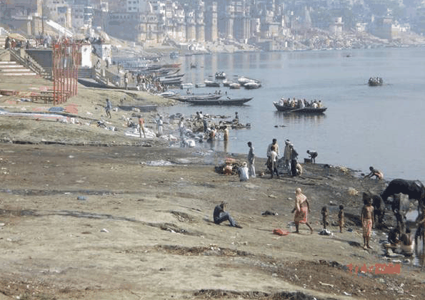 يحرقون جثث موتاهم...ويخلقون وحوشاً..!