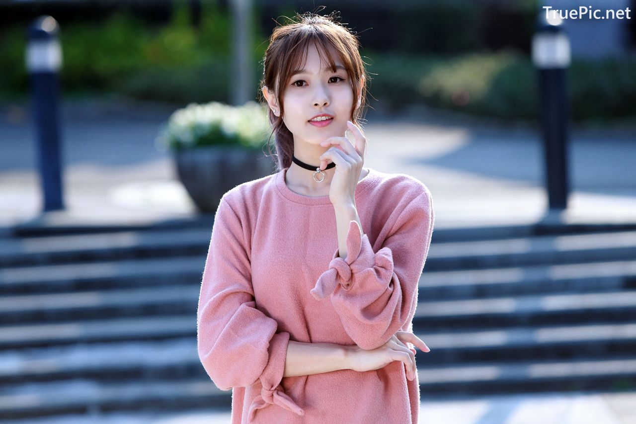 Image-Taiwanese-Model-郭思敏-Pure-And-Gorgeous-Girl-In-Pink-Sweater-Dress-TruePic.net- Picture-51