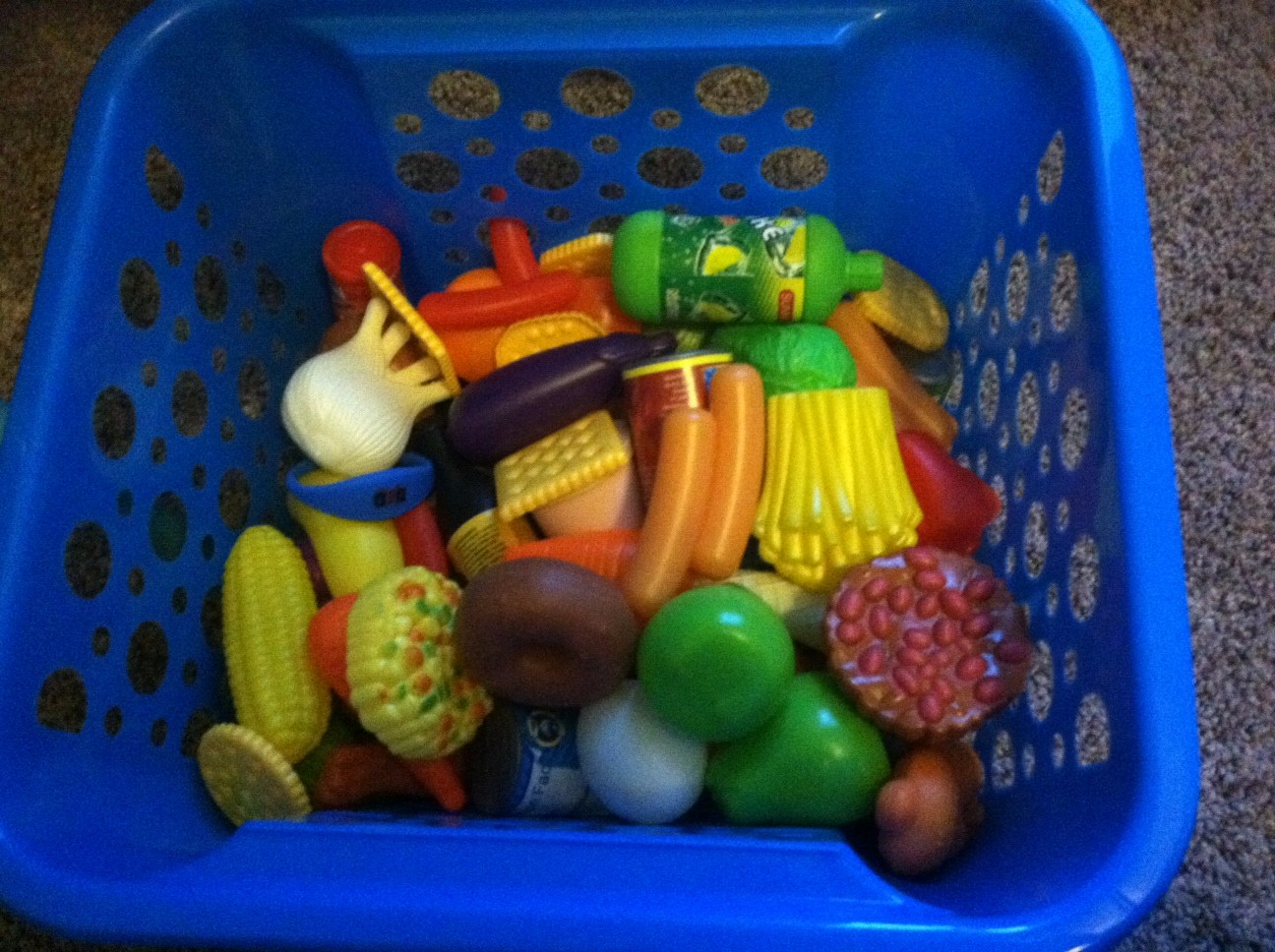 I Have A Box Problem Fun Central 120 Piece Deluxe Pretend Play Food
