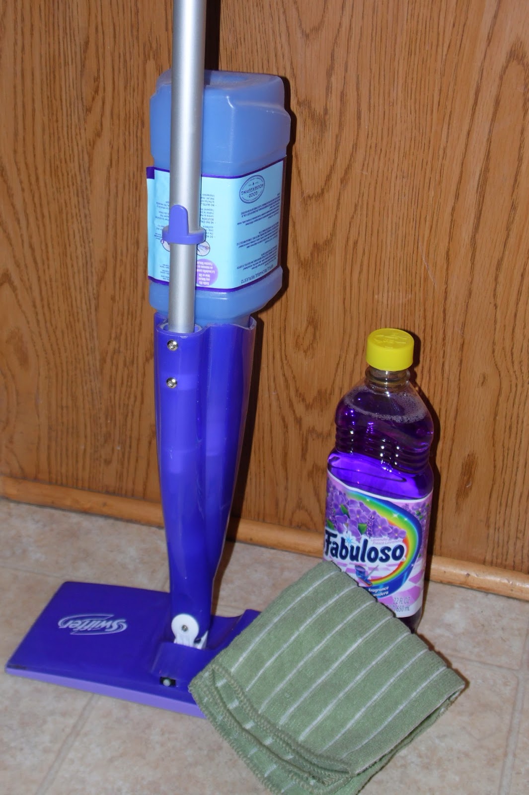 Into Lindsey's Life: My Swiffer Secret