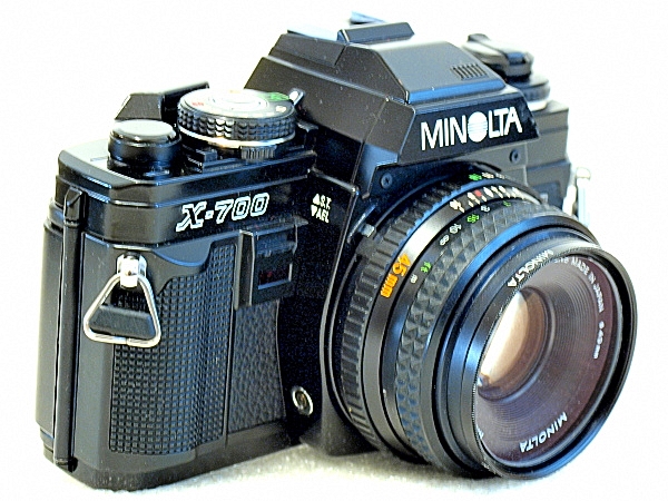 Minolta X-700 35mm MF SLR Film Camera Review - ImagingPixel