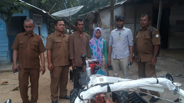 Suparno, Ayah Putri Terima Sapi dan Traktor Bantuan Menteri Amran Sulaiman September 23, 2019