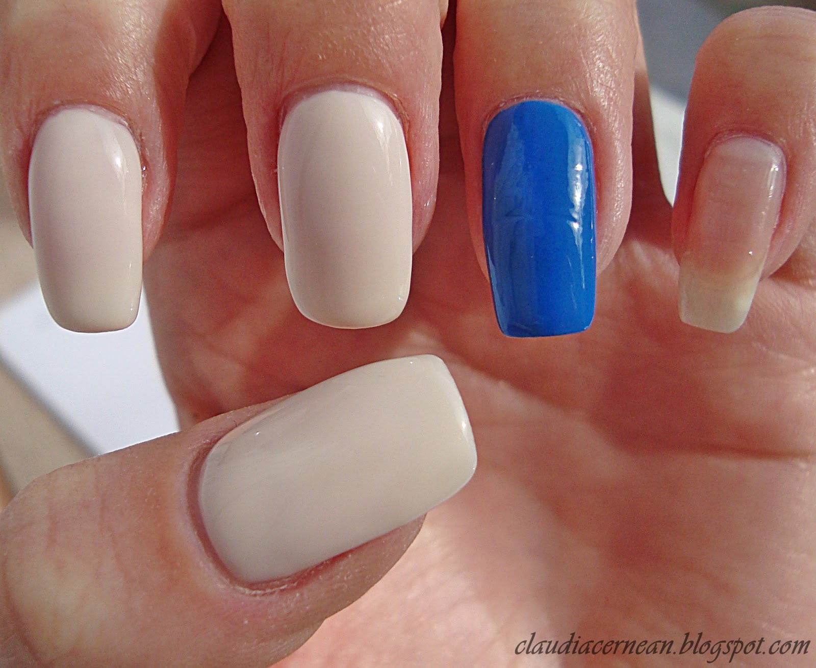 Nails Art Tutorials: Unghii cu Linii Colorate - Colored Lines Nails