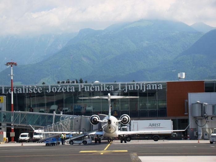Cargo Centet Park Ljubljana Airport Project No 16.10.20 www.exyuaviation.com