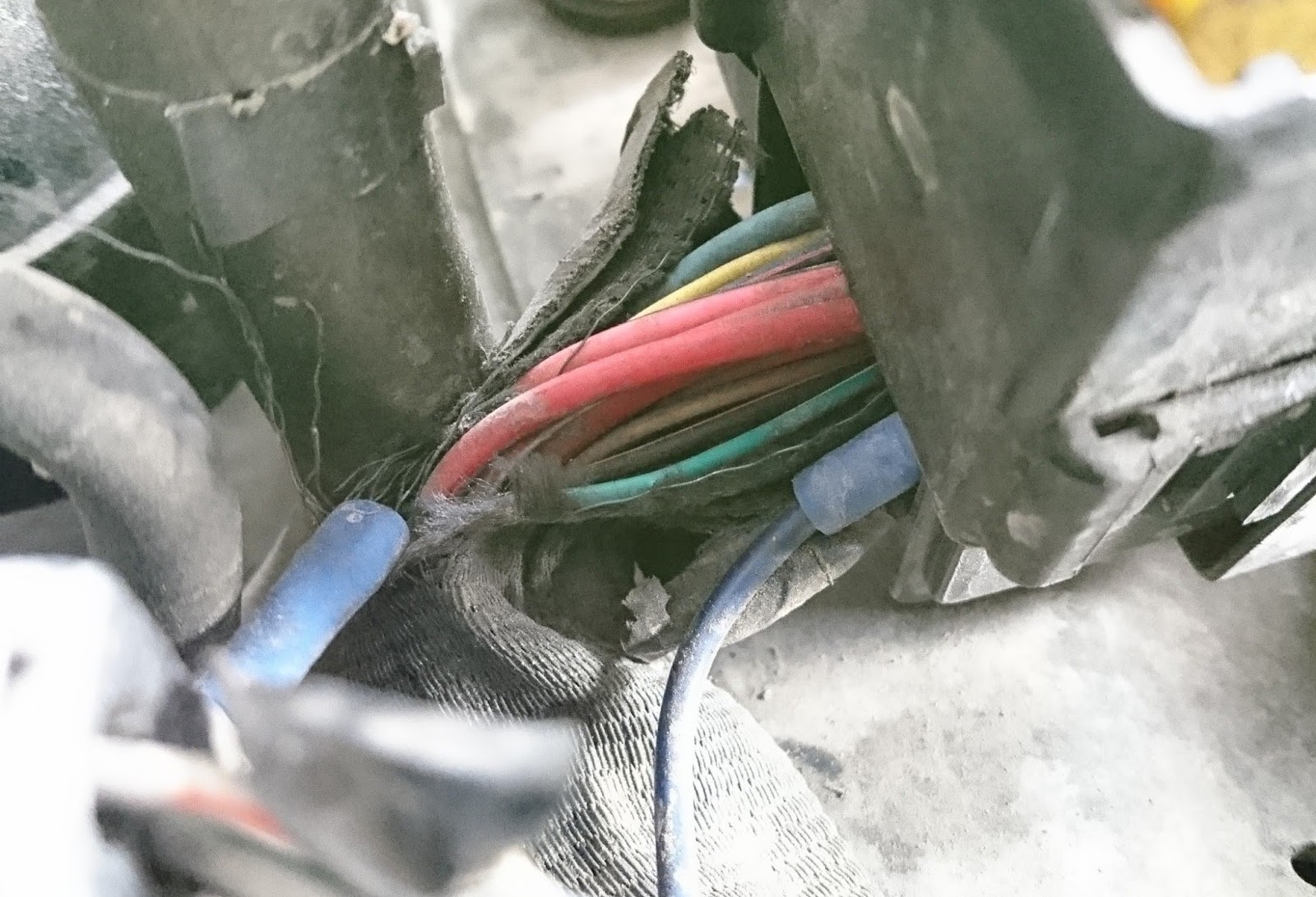 Urban Trailseeker Jeep Cherokee XJ Fuel Pump KillSwitch