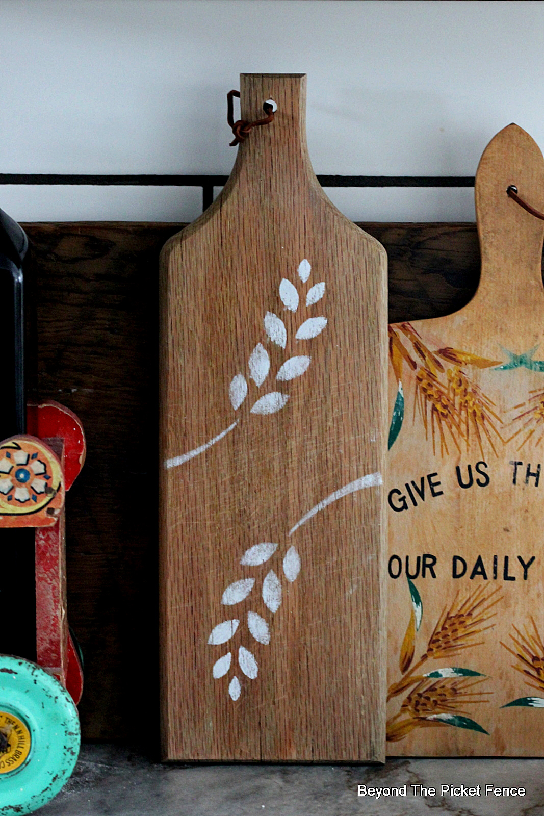 Beyond The Picket Fence: Thrifty Thursday Wood Cutting Board Wall