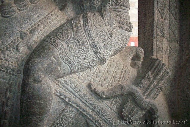Avudaiyarkoil Aathmathaswamy Temple Sculptures