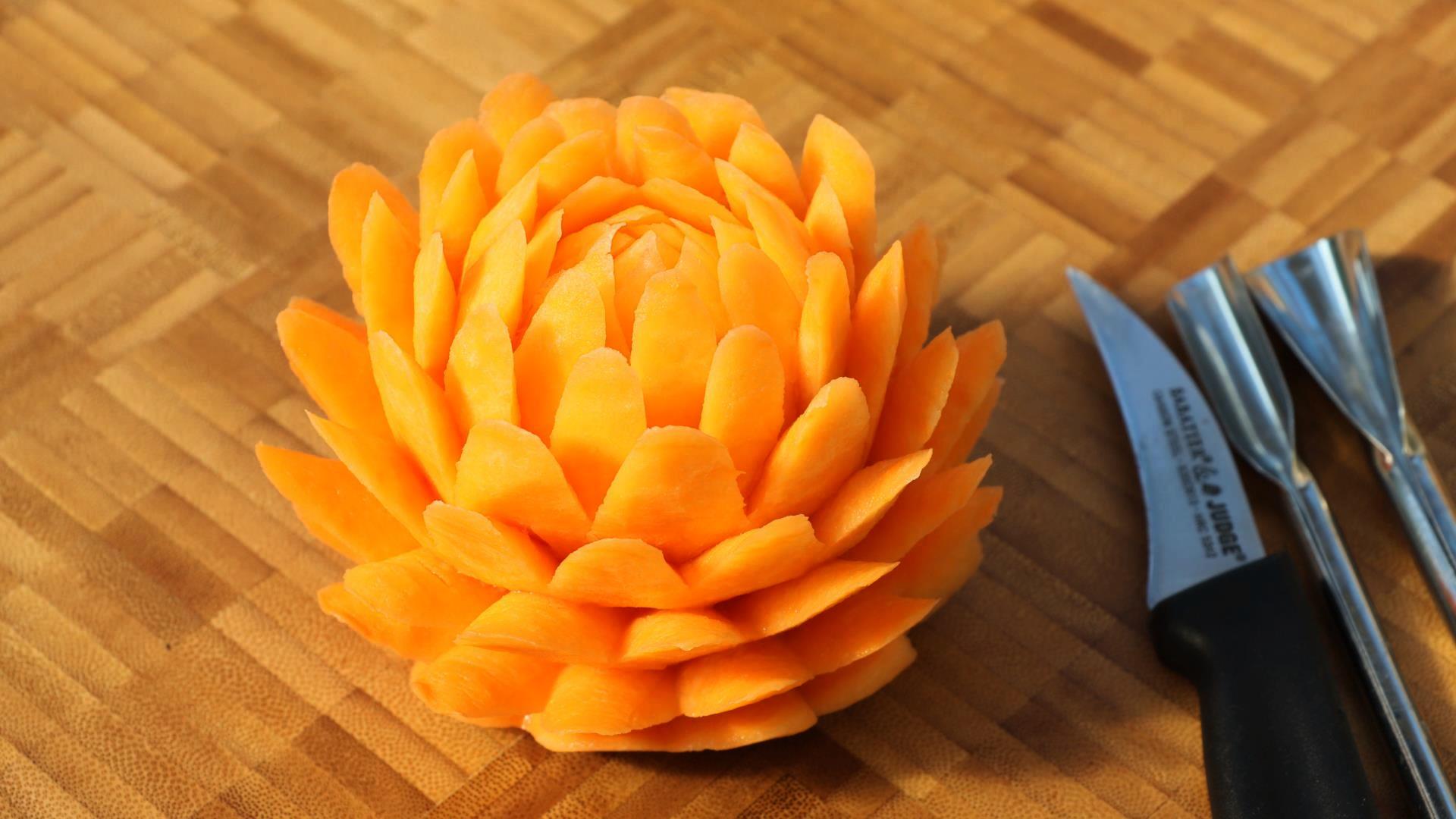 ItalyPaul Art In Fruit & Vegetable Carving Lessons Vegetable Carving