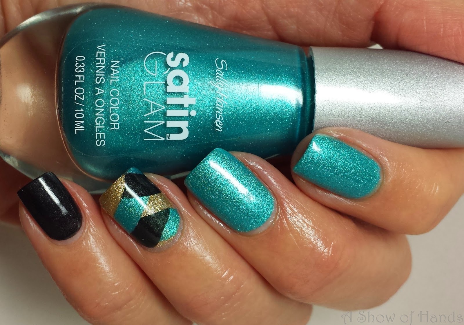 A Show of Hands: Monday Blues - Sally Hansen Satin Glam Teal Tulle