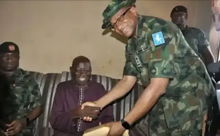Samanja Gets N2m From Faruk Yahaya, Chief Of Army Staff Samanja Gets N2m From Faruk Yahaya, Chief Of Army Staff