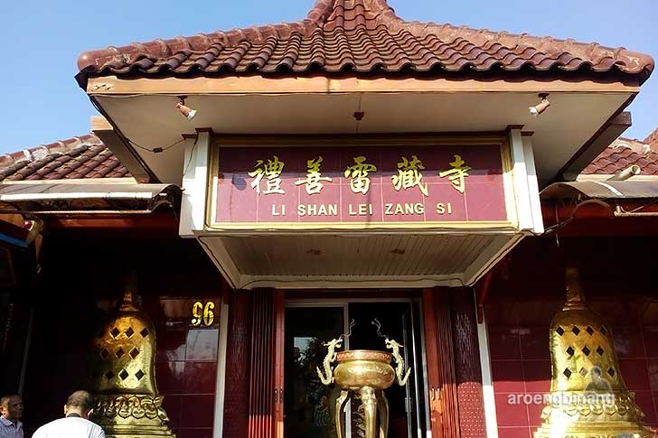 vihara vajra bumi pekalongan