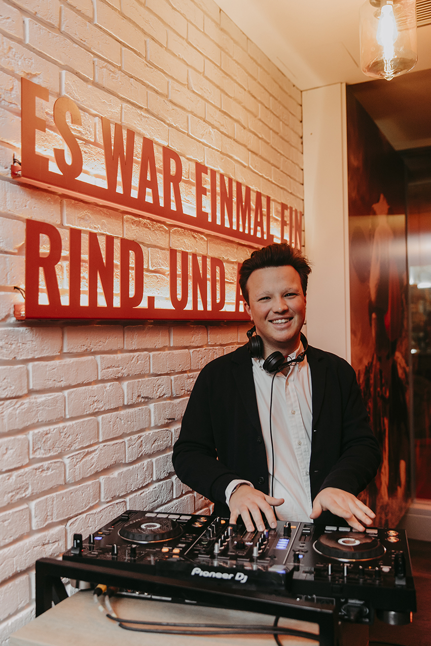 Rinderwahn-Restaurant in der Praterstrasse Rinderwahn-Restaurant in der Praterstrasse