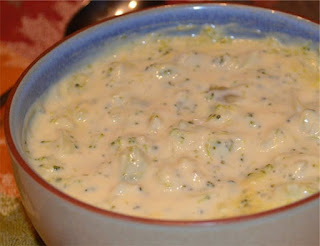 Slow Cooker Broccoli Cheese Soup 