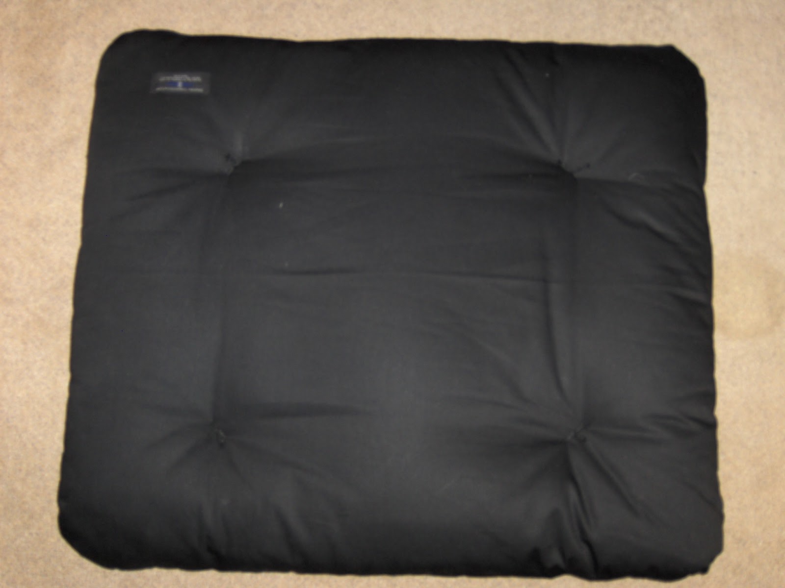 Wabi Sabi Penguin Review of The Mountain Zabuton Zen Meditation Mat