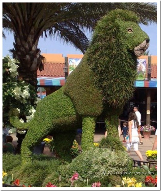 Funmaniya Top 10 Amazing Grass Sculptures in the World