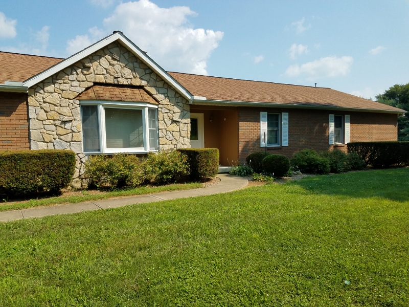NEW LISTING IN CHILLICOTHE! Real Estate Updates with DeLena Ciamacco