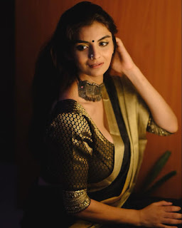 Anveshi Jain Saree Style -  Social Media 07/07/2020