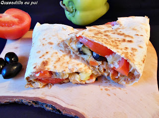 Quesadilla cu pui
