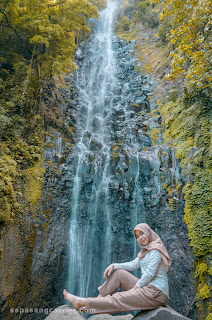 Wisata Air Terjun Ngleyangan Kediri